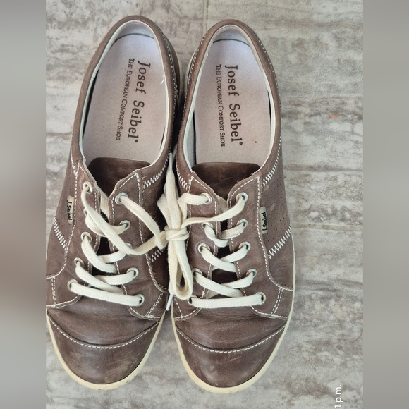 Josef Seibel Brown Sneakers Versatile Lace-Up Design - Picture 1 of 8